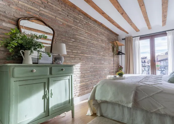 Cathedral Suite Home