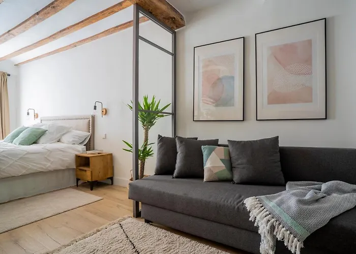 Cathedral Suite Home
